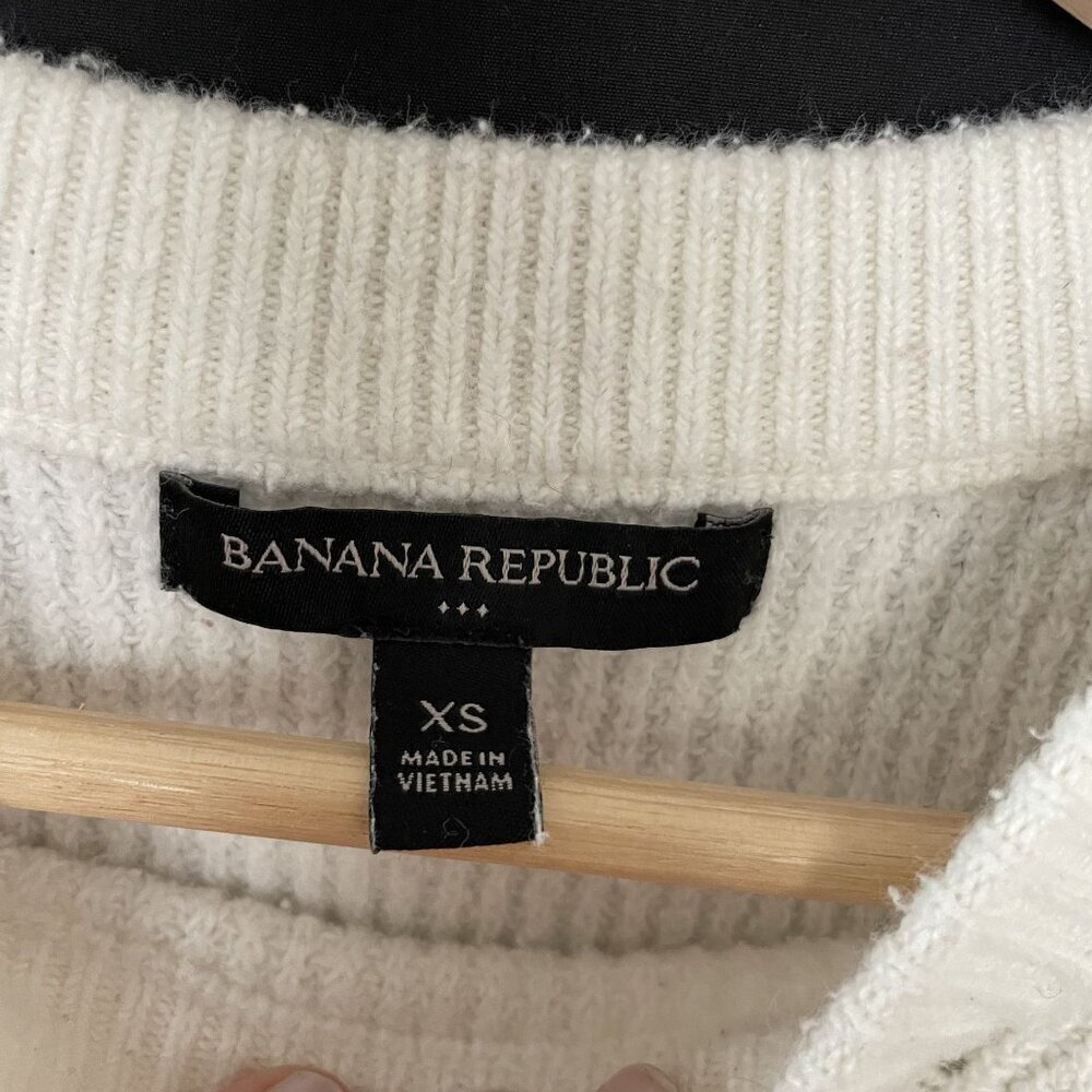 Banana Republic white women's size XS knit crewneck sweater cotton comfortable - Picture 3 of 7